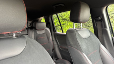 Mercedes-Benz GLB 200 AMG Line Premium 5dr 7G-Tronic Petrol Estate